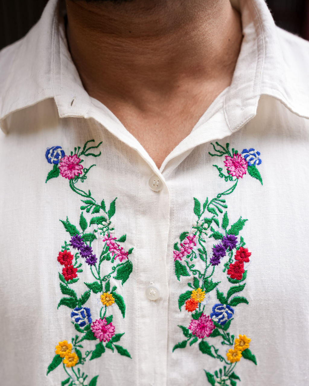 Poovonam ’26 Embroidered Linen Shirt & Double Mundu